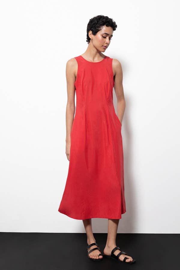 Plain Dress with Crossed Back Detail