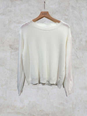Short-sleeve round neck sweater in 100% extrafine merino wool