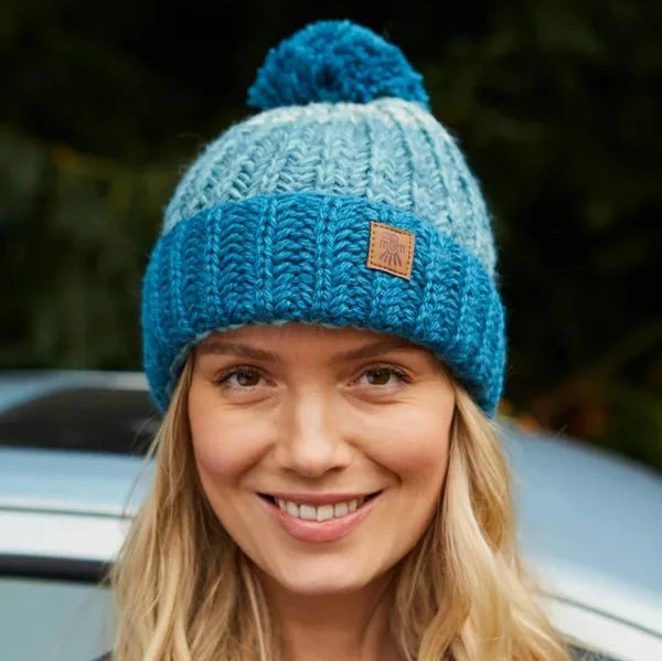 Cotopaxi Bobble Beanie Teal