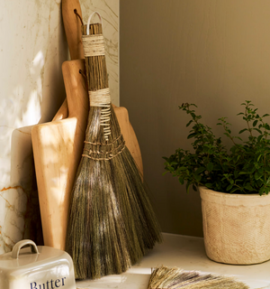 Classic Hand Brush
