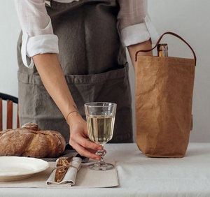 Uashmama Wine Bag