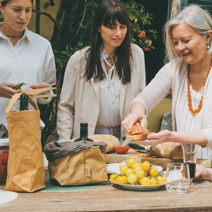 Uashmama Wine Bag