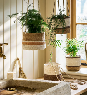 NEW Hanging Plant Pot, Seagrass Terracotta