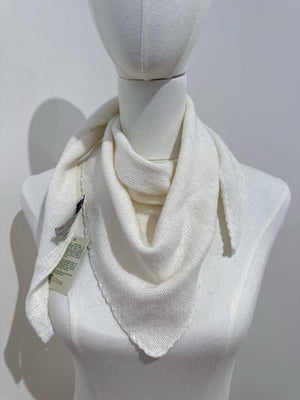 Eco cashmere ZO-MA Knitted Triangle Scarf - Camel