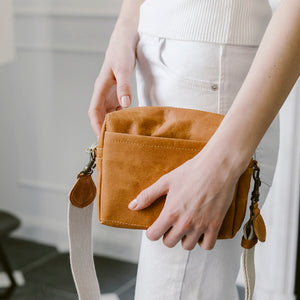 Tracolla Bag Mou, Uashmama